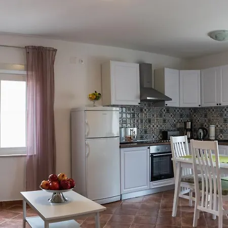 Ivanka Apartment *